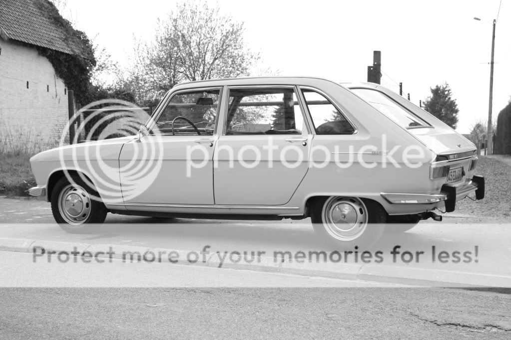 http://i544.photobucket.com/albums/hh326/RonRS/Renault%2016/IMG_0393.jpg IMG_0393