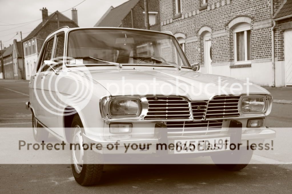 http://i544.photobucket.com/albums/hh326/RonRS/Renault%2016/IMG_0399.jpg IMG_0399