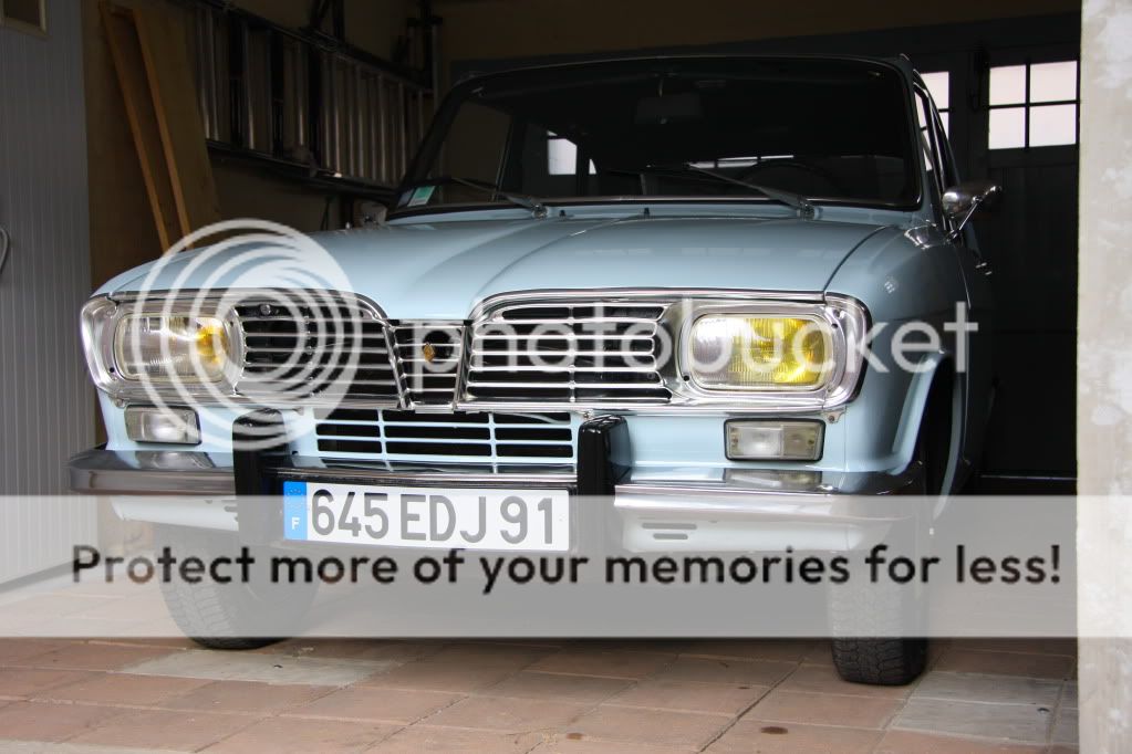 http://i544.photobucket.com/albums/hh326/RonRS/Renault%2016/IMG_0437.jpg IMG_0437